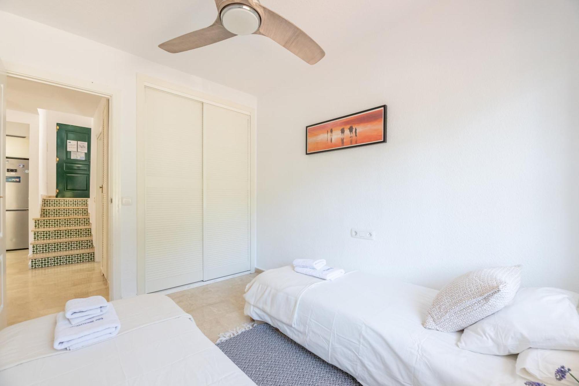 Vb Seguiriyas - 3Bdr Relax Townhouse Villa เบนัลมาเดนา ภายนอก รูปภาพ