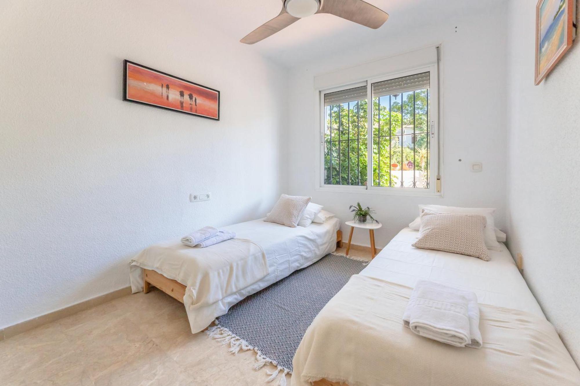 Vb Seguiriyas - 3Bdr Relax Townhouse Villa เบนัลมาเดนา ภายนอก รูปภาพ