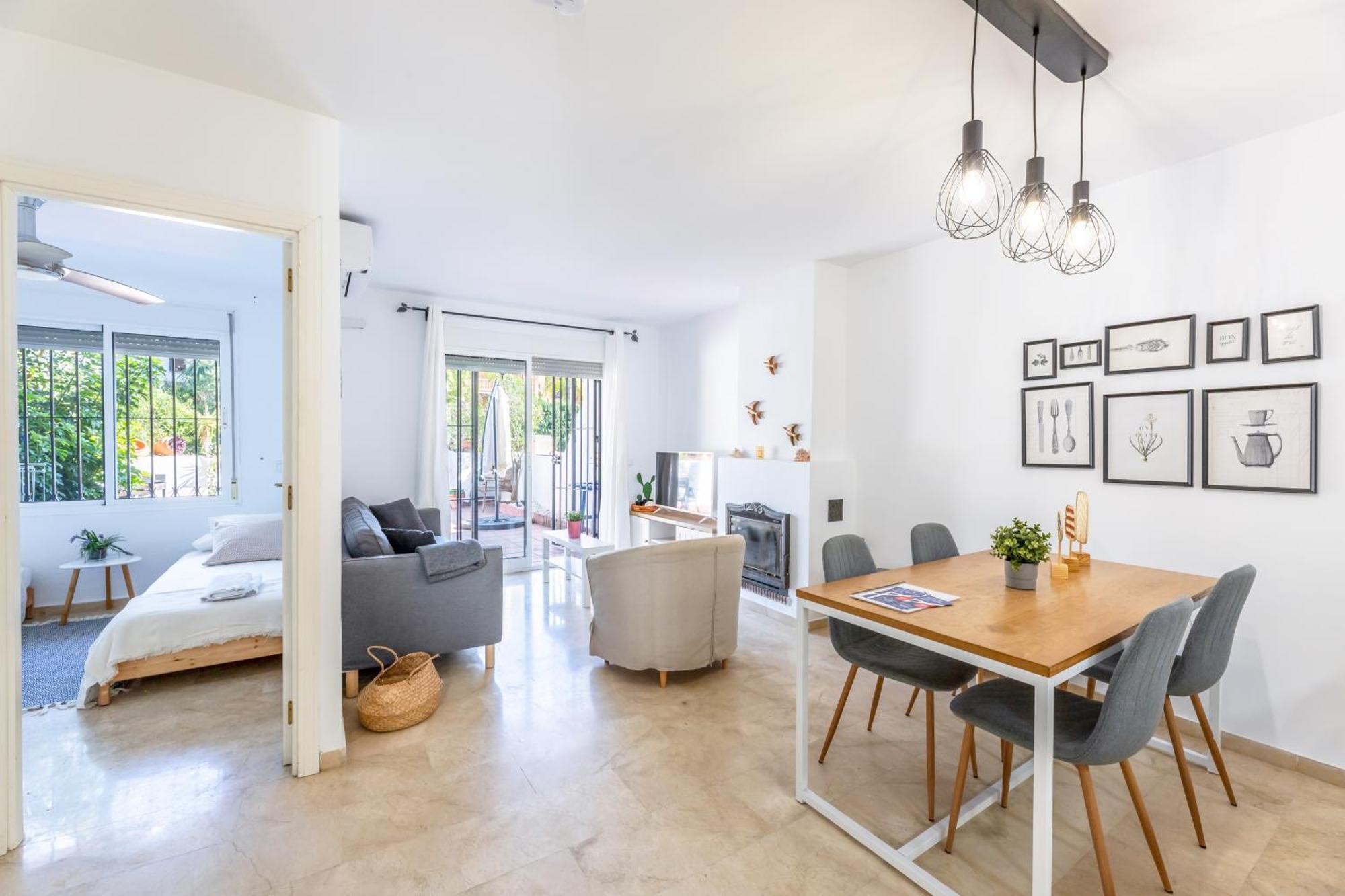 Vb Seguiriyas - 3Bdr Relax Townhouse Villa เบนัลมาเดนา ภายนอก รูปภาพ